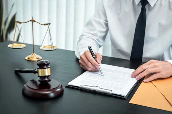 Narrative Report Summary in Legal and Medical Cases
